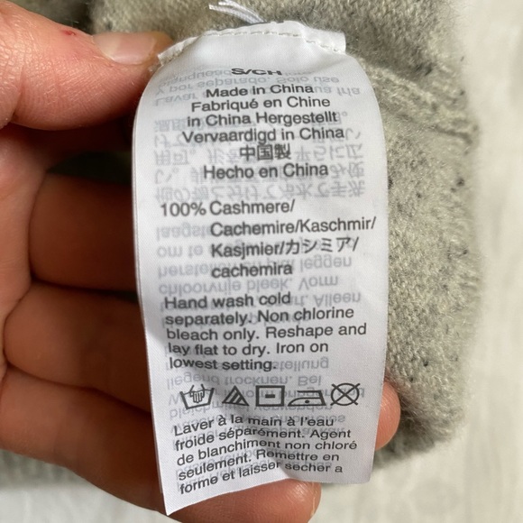 Donegal cashmere roll-trim sweater from Madewell - Picture 12 of 12